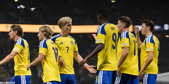 Sverige möter ett revanschsuget Polen i kväll – utan Isak och Ekdal
